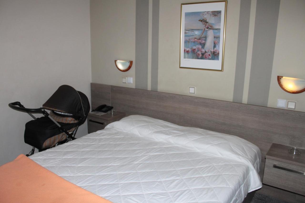Oceanis Hotel Солун Екстериор снимка
